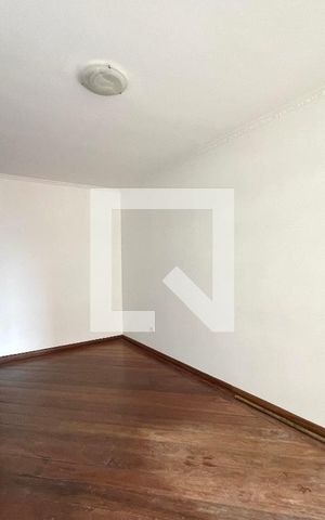 Apartamento à venda com 75m², 3 quartos e 2 vagas Apartamento à venda com 75m², 3 quartos e 2 vagasSala