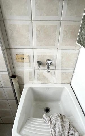 Apartamento à venda com 75m², 3 quartos e 2 vagas Apartamento à venda com 75m², 3 quartos e 2 vagasÁrea de Serviço