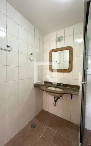 Apartamento à venda com 75m², 3 quartos e 2 vagas Apartamento à venda com 75m², 3 quartos e 2 vagasBanheiro
