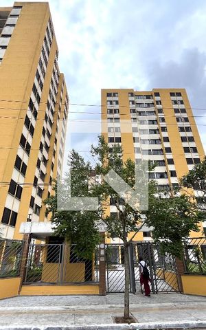 Apartamento à venda com 75m², 3 quartos e 2 vagas Apartamento à venda com 75m², 3 quartos e 2 vagasFachada