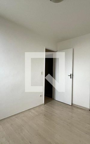Apartamento à venda com 75m², 3 quartos e 2 vagas Apartamento à venda com 75m², 3 quartos e 2 vagasQuarto