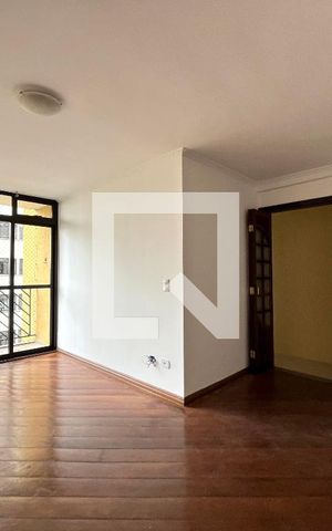 Apartamento à venda com 75m², 3 quartos e 2 vagas Apartamento à venda com 75m², 3 quartos e 2 vagasSala