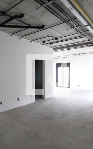 Apartamento à venda com 472m², 5 quartos e 4 vagasQuarto 4 - Suíte