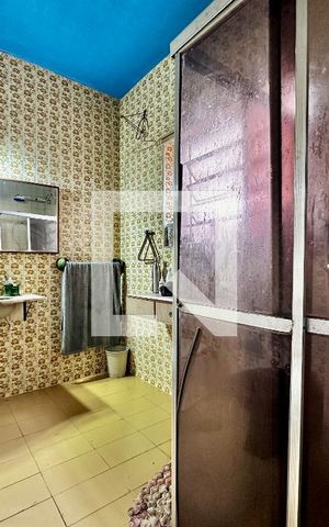 Casa à venda com 325m², 3 quartos e 1 vagaBanheiro