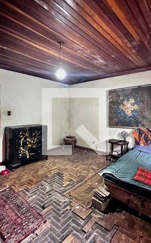 Casa à venda com 325m², 3 quartos e 1 vagaQuarto 2