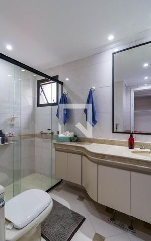 Apartamento à venda com 120m², 3 quartos e 2 vagas Apartamento à venda com 120m², 3 quartos e 2 vagasQuarto 02 Banheiro