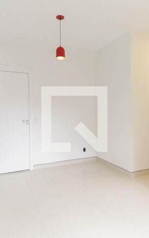 Apartamento para alugar com 41m², 2 quartos e sem vaga Apartamento para alugar com 41m², 2 quartos e sem vagaSala