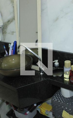Apartamento para alugar com 39m², 2 quartos e 1 vagaBanheiro