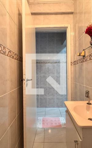 Casa à venda com 300m², 3 quartos e 2 vagasLavabo 