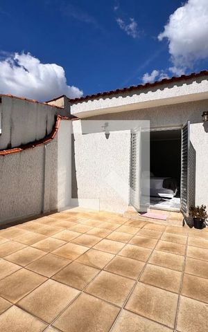 Casa à venda com 300m², 3 quartos e 2 vagasVaranda