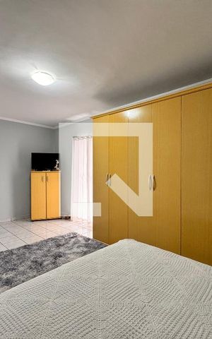 Casa à venda com 300m², 3 quartos e 2 vagasSuite 