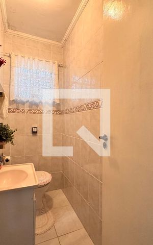 Casa à venda com 300m², 3 quartos e 2 vagasLavabo 