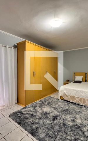 Casa à venda com 300m², 3 quartos e 2 vagasSuite 