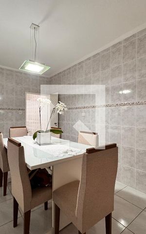Casa à venda com 300m², 3 quartos e 2 vagasCopa 