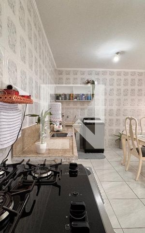Casa à venda com 300m², 3 quartos e 2 vagasCozinha