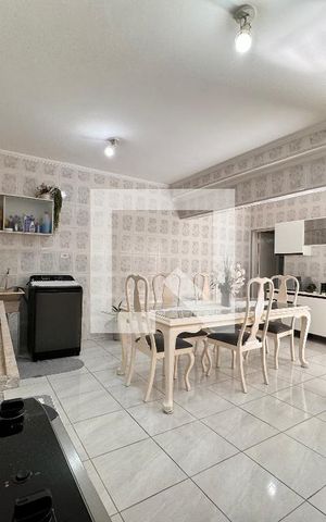 Casa à venda com 300m², 3 quartos e 2 vagasCozinha