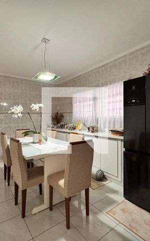 Casa à venda com 300m², 3 quartos e 2 vagasCopa 