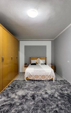 Casa à venda com 300m², 3 quartos e 2 vagasSuite 