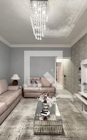 Casa à venda com 300m², 3 quartos e 2 vagasSala