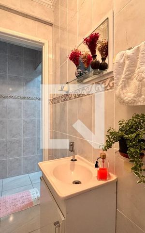 Casa à venda com 300m², 3 quartos e 2 vagasLavabo 