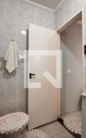 Casa à venda com 300m², 3 quartos e 2 vagasBanheiro da suíte 