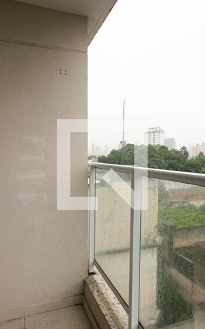 Apartamento para alugar com 65m², 2 quartos e 2 vagas Apartamento para alugar com 65m², 2 quartos e 2 vagasVaranda