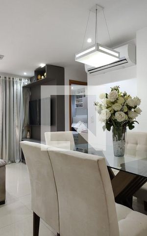 Apartamento para alugar com 78m², 3 quartos e 1 vaga Apartamento para alugar com 78m², 3 quartos e 1 vagaSala
