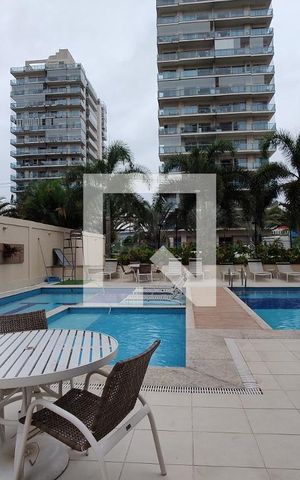 Apartamento para alugar com 78m², 3 quartos e 1 vaga Apartamento para alugar com 78m², 3 quartos e 1 vagaÁrea comum - Piscina