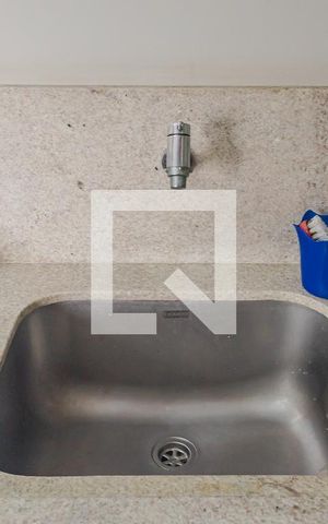 Apartamento à venda com 100m², 2 quartos e 1 vagaÁrea de Serviço