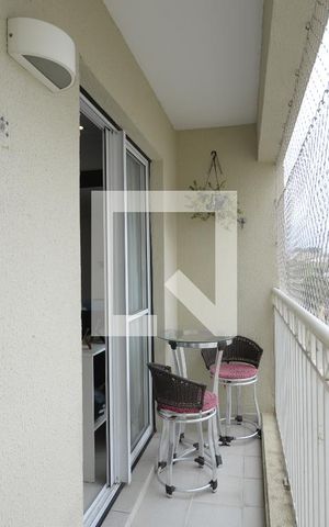 Apartamento à venda com 74m², 3 quartos e 1 vagaVaranda