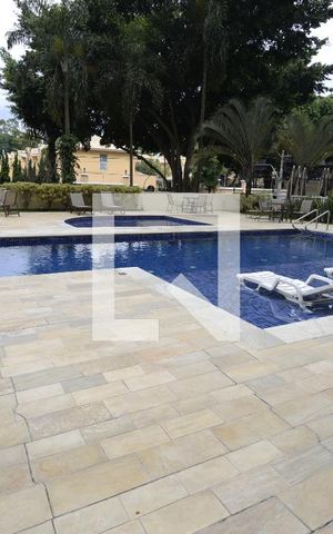 Apartamento à venda com 74m², 3 quartos e 1 vagaPiscina