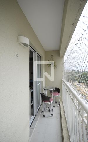 Apartamento à venda com 74m², 3 quartos e 1 vagaVaranda