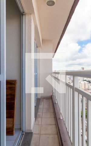 Apartamento para alugar com 34m², 1 quarto e 1 vagaVaranda