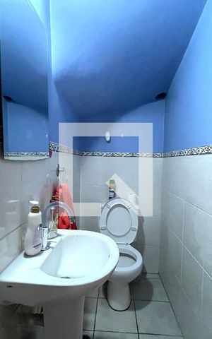 Casa à venda com 81m², 2 quartos e 2 vagas Casa à venda com 81m², 2 quartos e 2 vagasLavabo