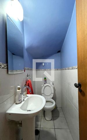 Casa à venda com 81m², 2 quartos e 2 vagas Casa à venda com 81m², 2 quartos e 2 vagasLavabo