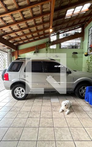 Casa à venda com 81m², 2 quartos e 2 vagas Casa à venda com 81m², 2 quartos e 2 vagasGaragem