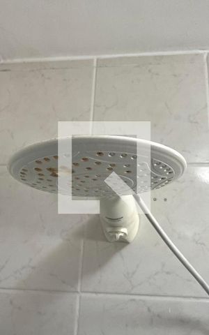 Casa à venda com 81m², 2 quartos e 2 vagas Casa à venda com 81m², 2 quartos e 2 vagasBanheiro da Suíte 1
