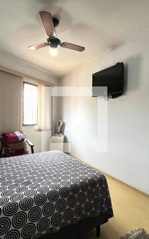 Casa à venda com 81m², 2 quartos e 2 vagas Casa à venda com 81m², 2 quartos e 2 vagasSuite 1