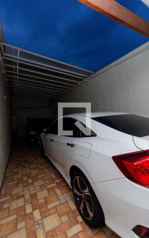 Casa à venda com 173m², 3 quartos e 2 vagas Casa à venda com 173m², 3 quartos e 2 vagasGaragem