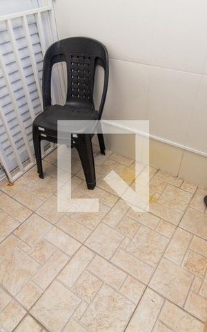 Casa à venda com 173m², 3 quartos e 2 vagas Casa à venda com 173m², 3 quartos e 2 vagasVaranda