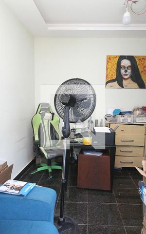 Casa à venda com 380m², 3 quartos e 1 vaga Casa à venda com 380m², 3 quartos e 1 vagaQuarto de Serviço