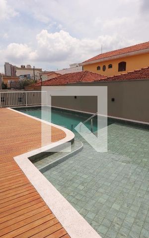 Apartamento à venda com 42m², 2 quartos e sem vagaÁrea comum - Piscina