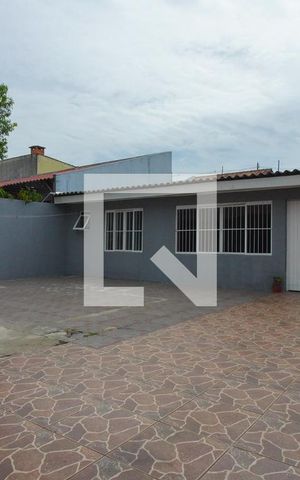 Casa à venda com 170m², 4 quartos e 2 vagasQuintal - Fundos