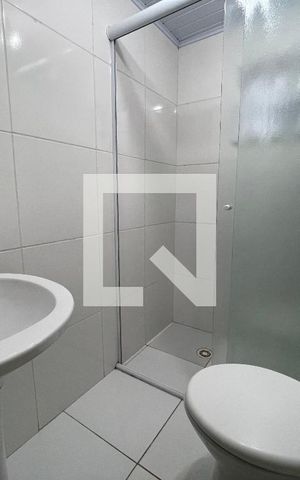 Casa à venda com 700m², 8 quartos e 2 vagas Casa à venda com 700m², 8 quartos e 2 vagasBanheiro 1