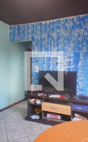 Casa à venda com 140m², 3 quartos e 2 vagas Casa à venda com 140m², 3 quartos e 2 vagasSala