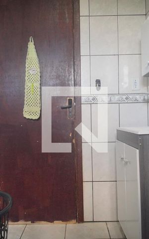Casa à venda com 140m², 3 quartos e 2 vagas Casa à venda com 140m², 3 quartos e 2 vagasBanheiro