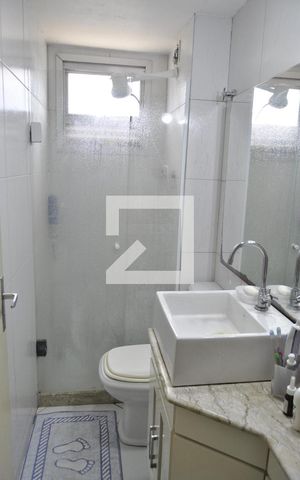 Apartamento à venda com 75m², 2 quartos e 1 vagaBanheiro