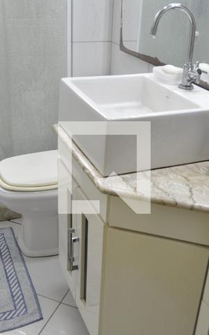 Apartamento à venda com 75m², 2 quartos e 1 vagaBanheiro
