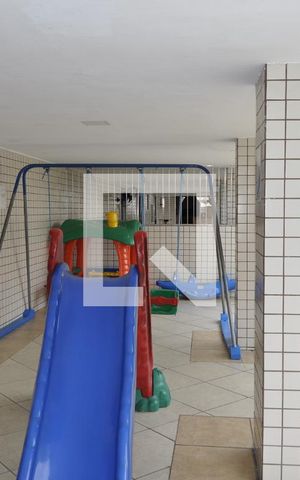 Apartamento à venda com 75m², 2 quartos e 1 vagaÁrea comum