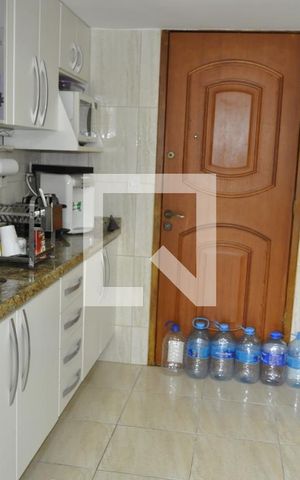 Apartamento à venda com 75m², 2 quartos e 1 vagaCozinha 